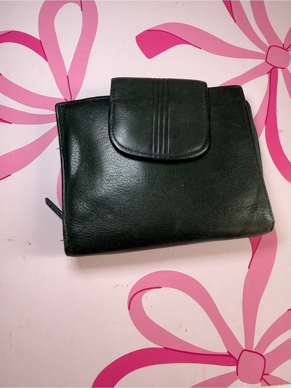 Buxton Black Leather Trifold Wallet